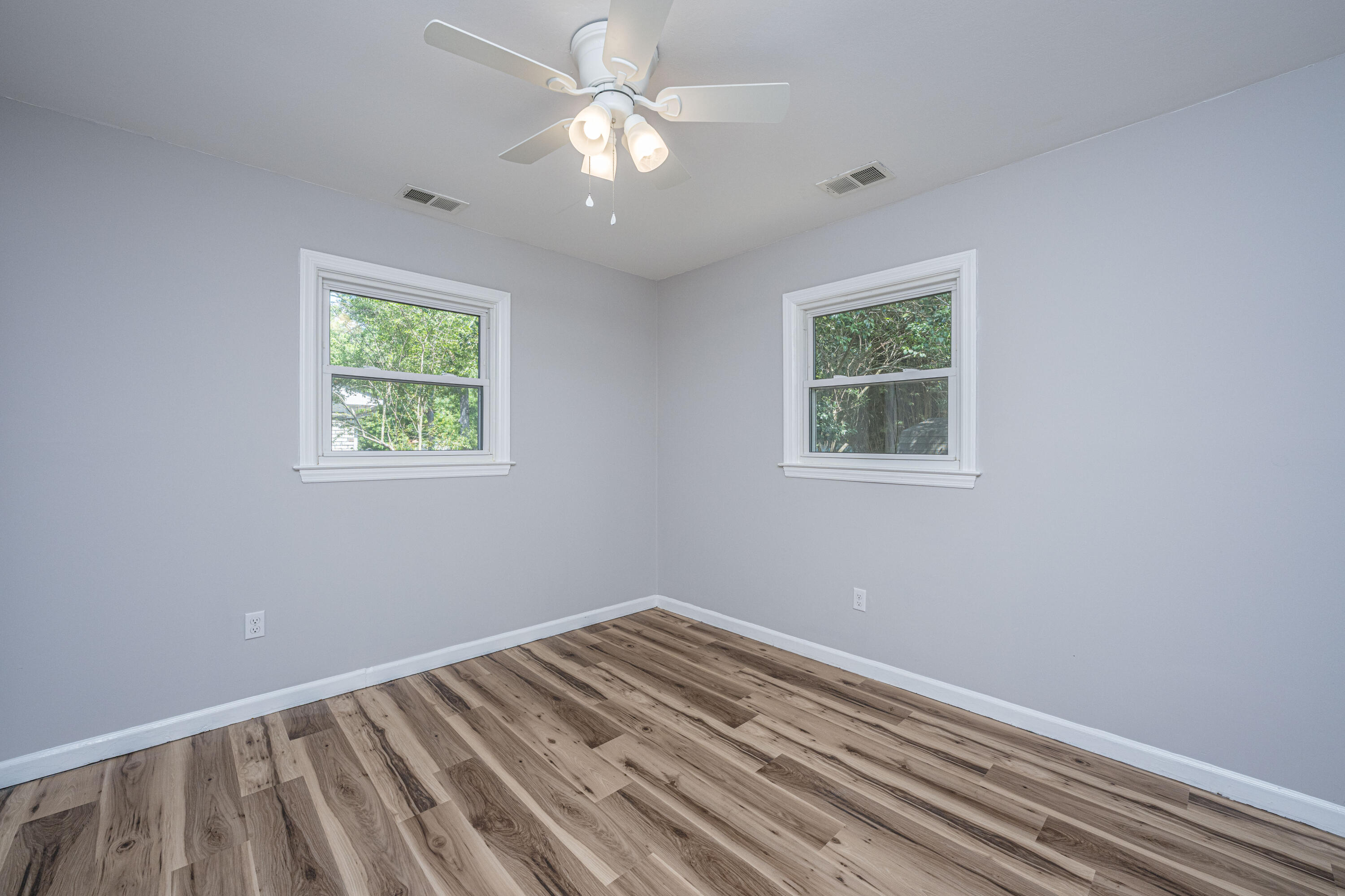 113 Monroe Drive Ladson, SC 29456 - Photo 22 of 29 113Monroe027