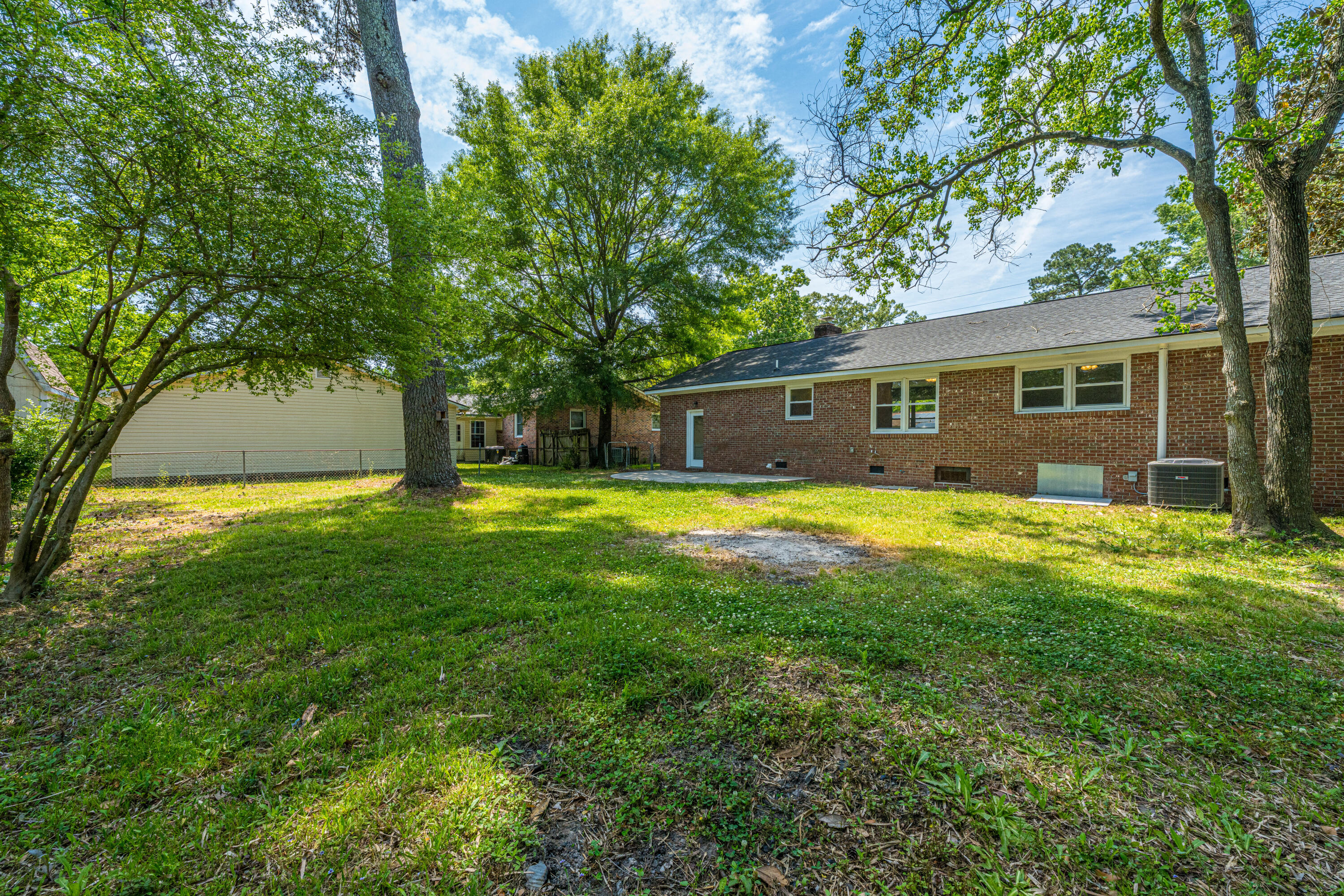 113 Monroe Drive Ladson, SC 29456 - Photo 28 of 29 113Monroe038