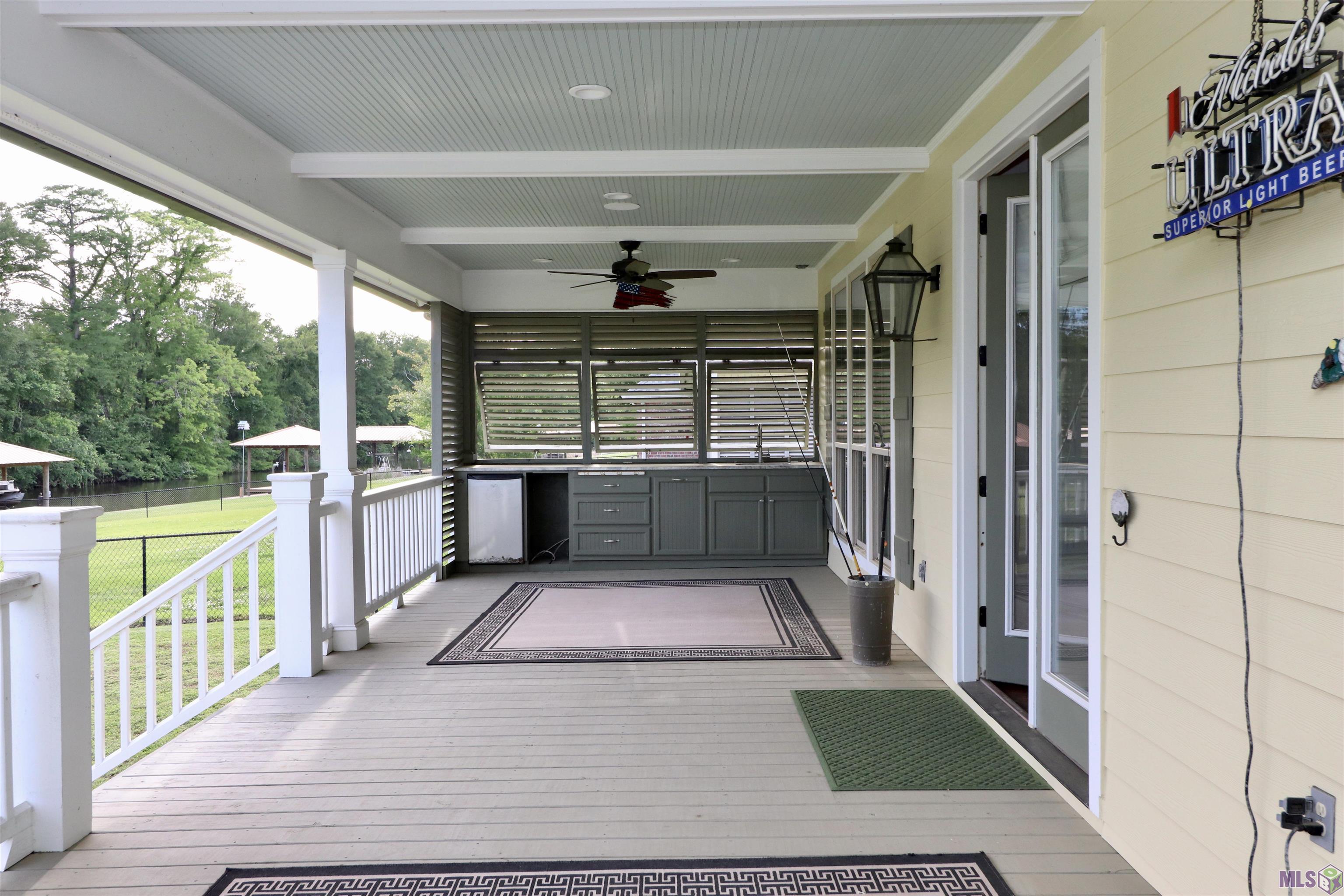 5687 Island Road Jarreau, LA 70749 - Photo 31 of 37