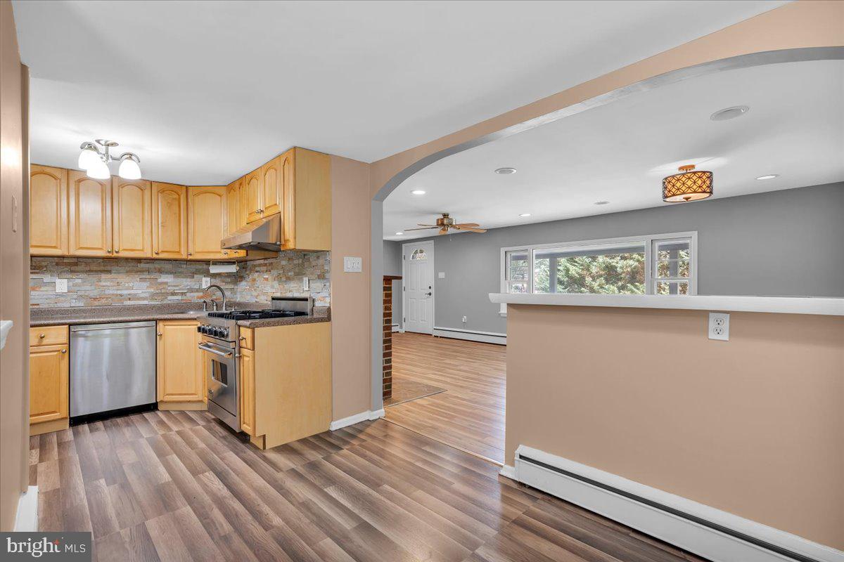 546 Hurffville - Cross Keys Road Sewell, NJ 08080 - Photo 11 of 31 Gallery Image 11
