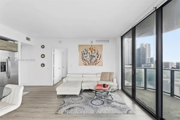 $5,500 | 121 Northeast 34th Street, Unit 1001, Miami, FL 33137