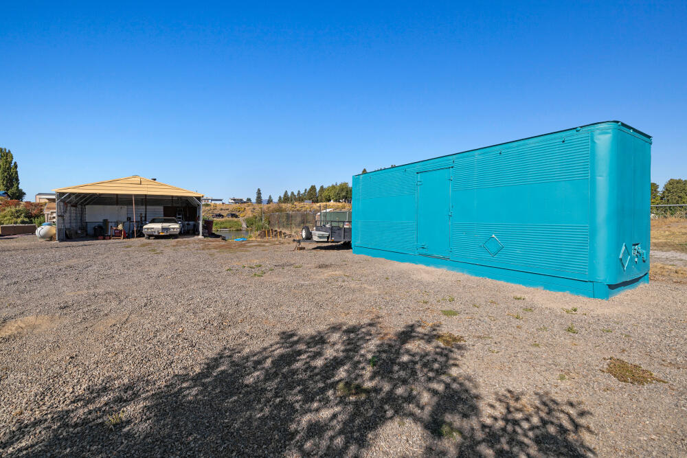 32314 Rivers Drive Chiloquin, OR 97624 - Photo 44 of 58 32314RiversDr-39