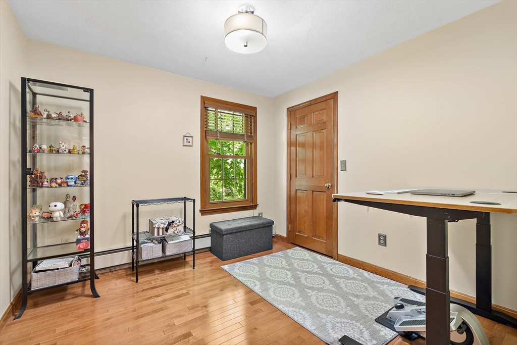 4 Dix Road Franklin, MA 02038 - Photo 20 of 39