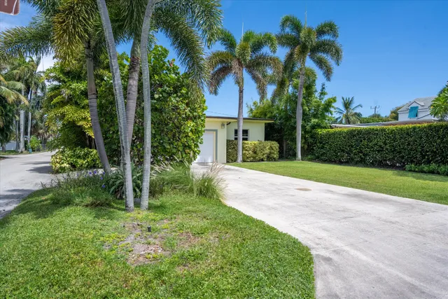 $779,000 | 632 North Lakeside Drive, Lake Worth Beach, FL 33460