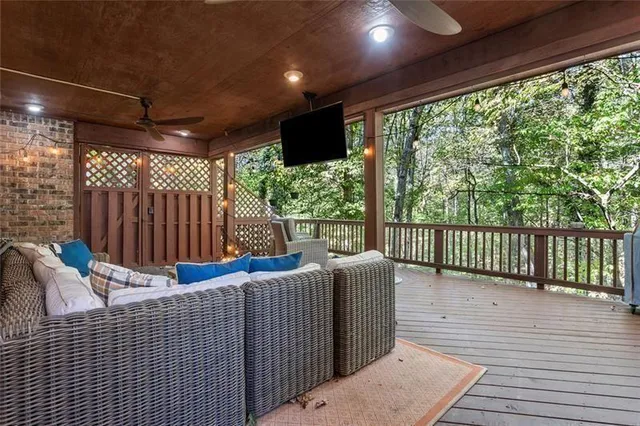 $714,900 | 1820 Branch Valley Drive, Roswell, GA 30076