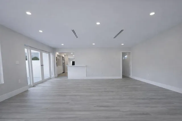 $4,975 | 7825 Southwest 35th Terrace, Miami, FL 33155