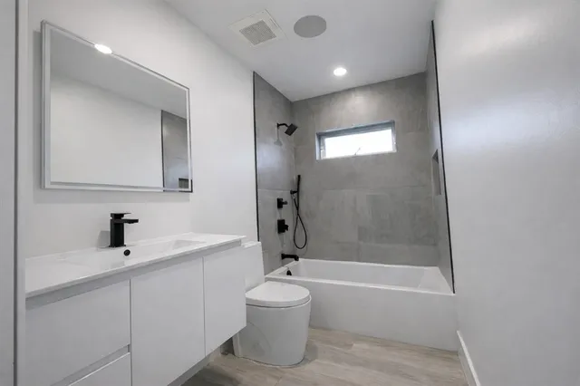 $4,975 | 7825 Southwest 35th Terrace, Miami, FL 33155