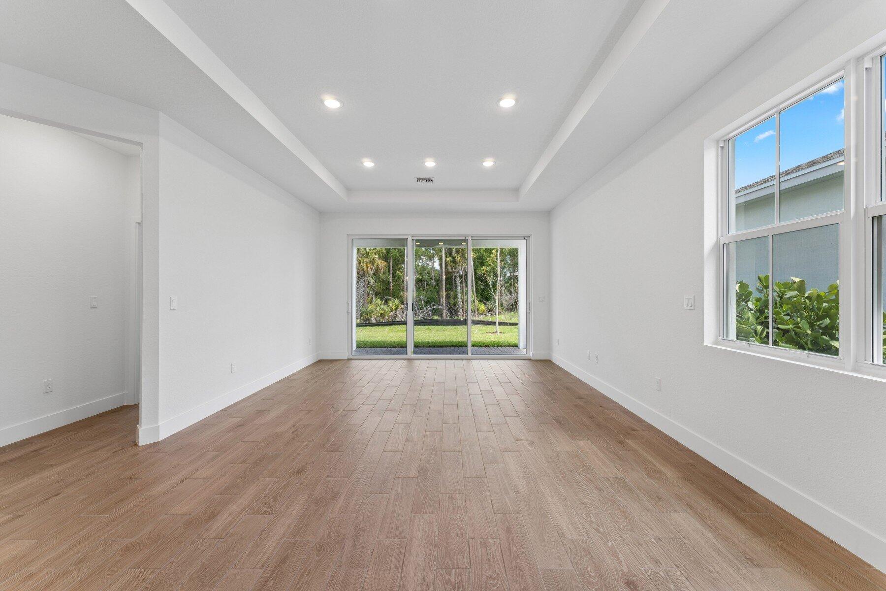 10091 Dreamweaver Road, Unit 52 Port St. Lucie, FL 34987 - Photo 11 of 39 Dining Area & Great Room