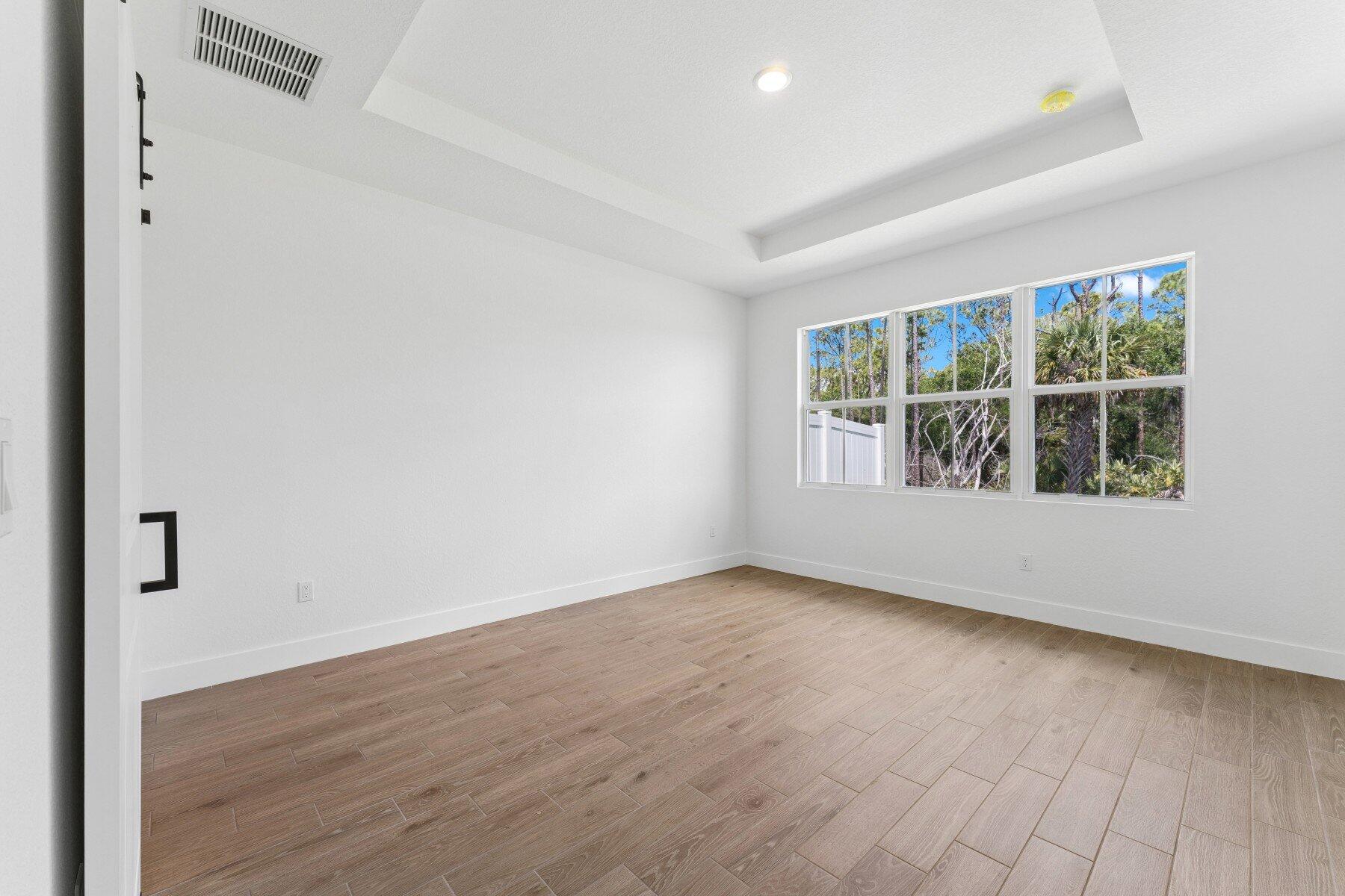 10091 Dreamweaver Road, Unit 52 Port St. Lucie, FL 34987 - Photo 22 of 39 Primary Suite