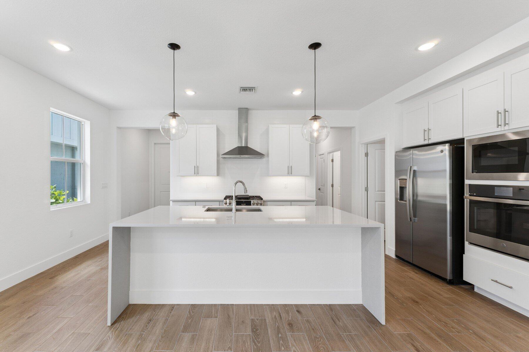 10091 Dreamweaver Road, Unit 52 Port St. Lucie, FL 34987 - Photo 7 of 39 Kitchen