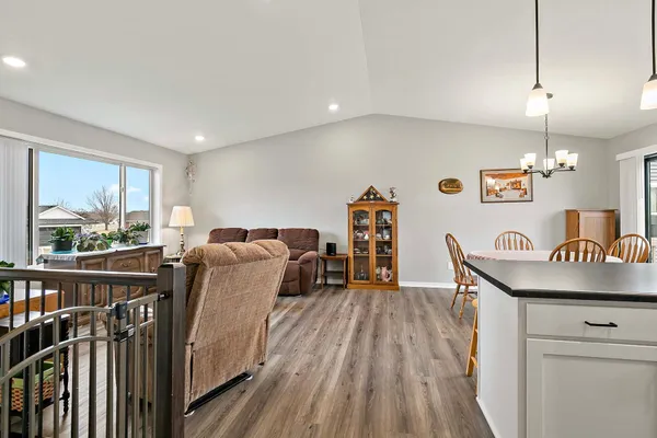 $315,000 | 1024 Talon Avenue, Wabasha, MN 55981