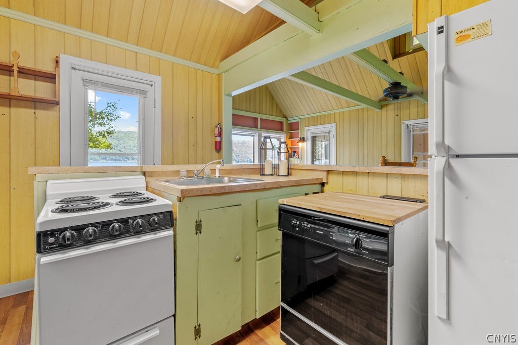 126 Ridings Drive Homer, NY 13077 - Photo 7 of 43 Bldg 1 - kitchen