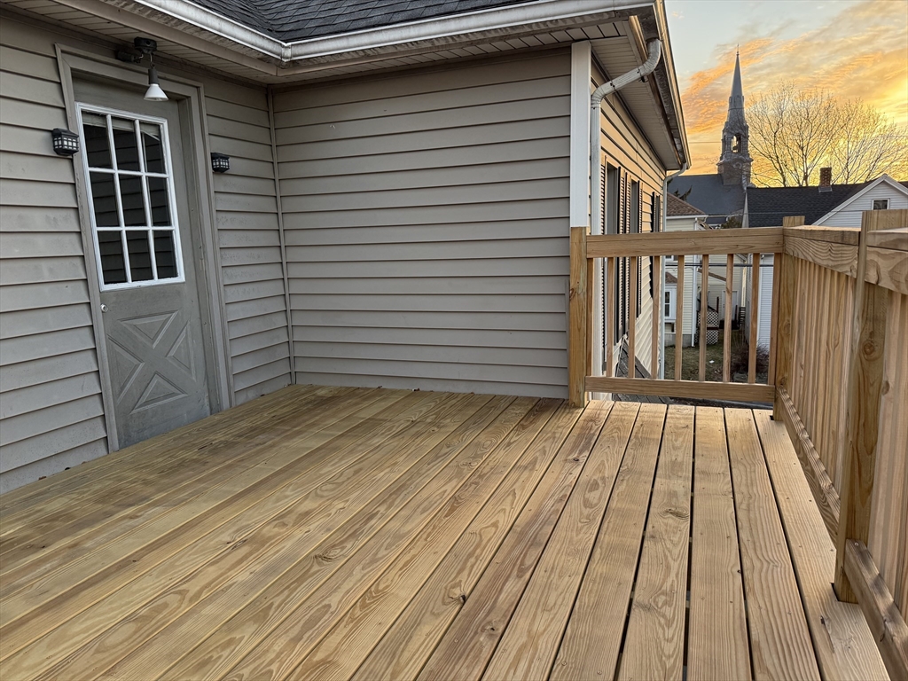 9 Whitcomb Street, Unit 2L Webster, MA 01570 - Photo 7 of 8