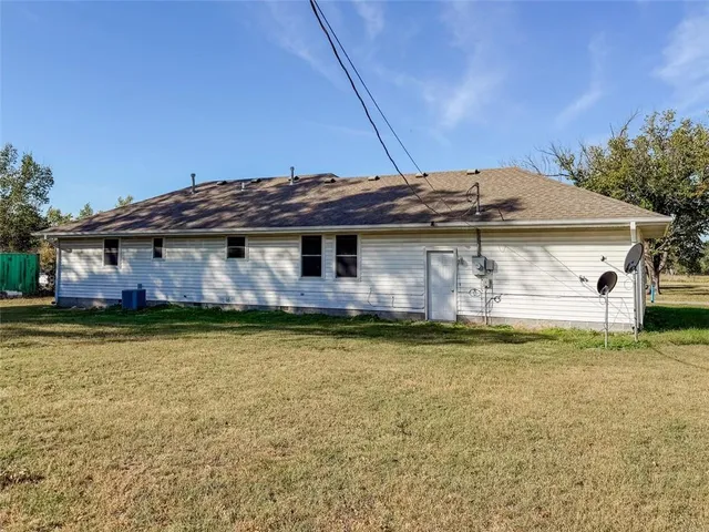 $120,000 | 409 May Street, Cherryvale, KS 67335