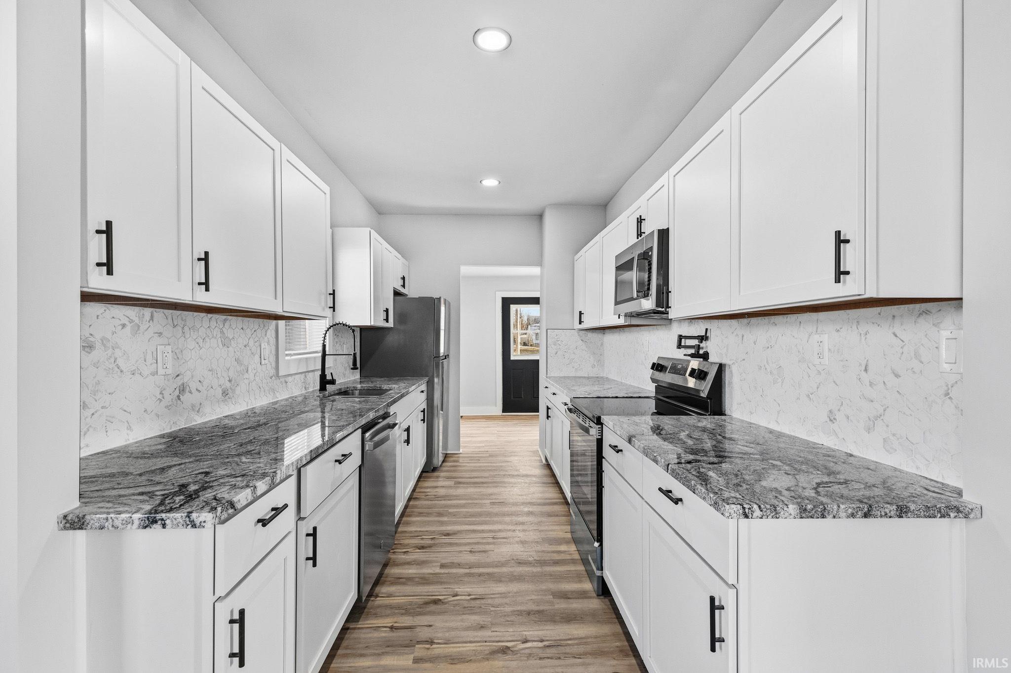 217 South 4th Street Tipton, IN 46072 - Photo 8 of 28