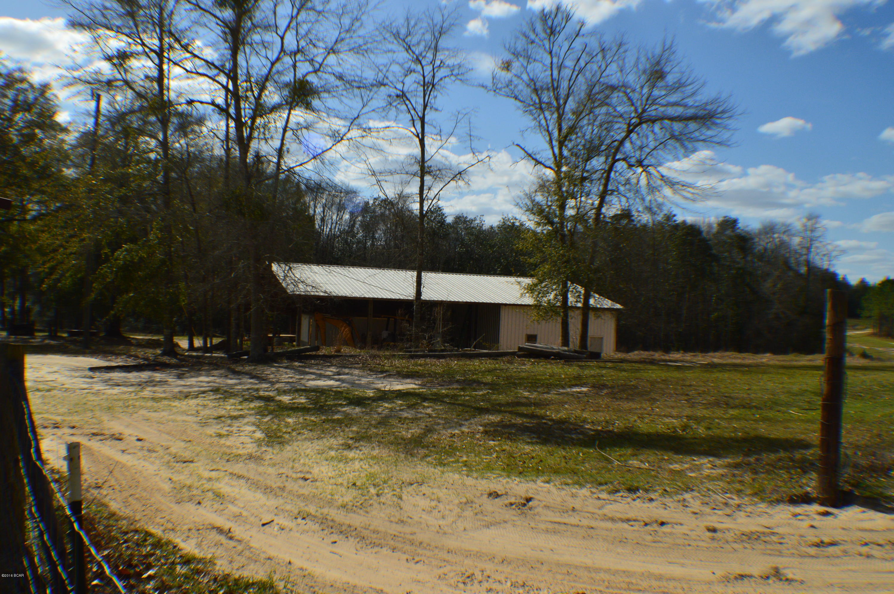 2394 Reedy Creek Road Alford, FL 32420 - Photo 14 of 30 Gallery Image 14