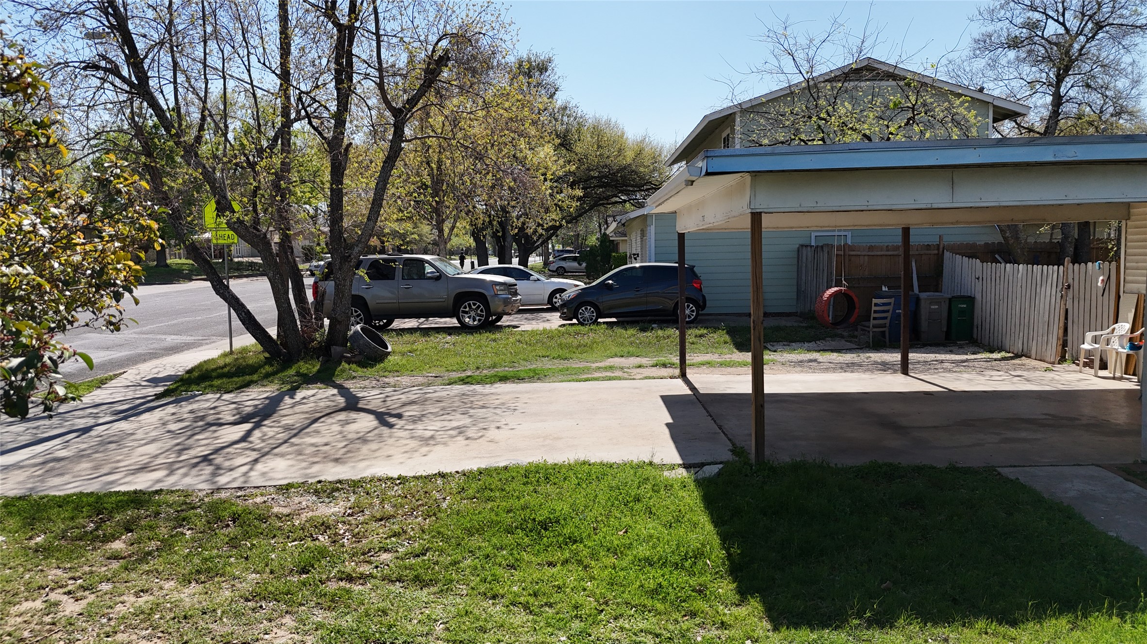 7702 Northcrest Boulevard Austin, TX 78752 - Photo 4 of 18 View of yard