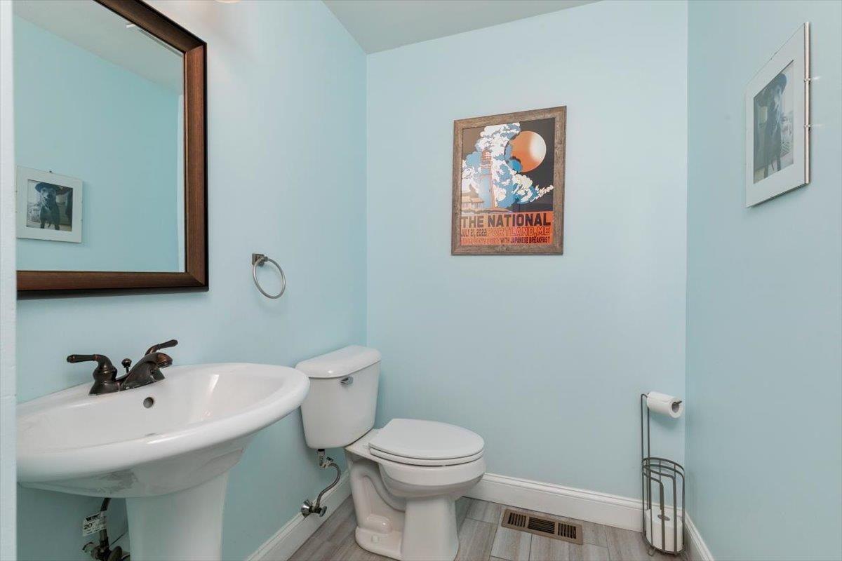 4 Bristol Hill Road, Unit 4 Windham, NH 03087 - Photo 11 of 46