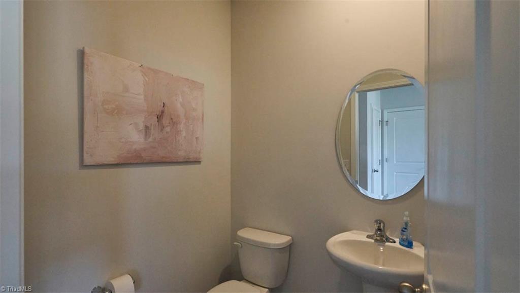 327 Rhett Avenue, Unit 133 Lexington, NC 27295 - Photo 8 of 35 Gallery Image 8