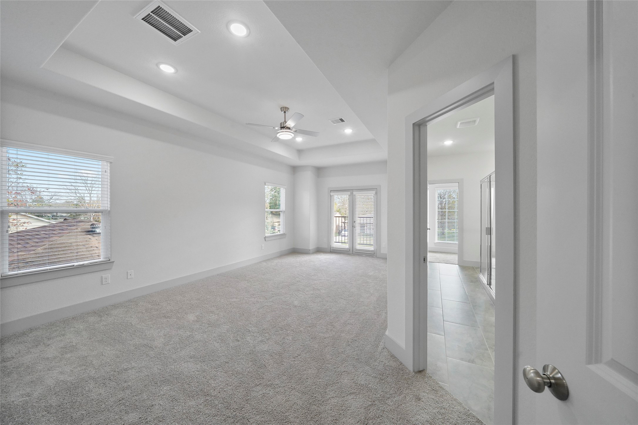 7242 St Augustine Street, Unit B Houston, TX 77021 - Photo 15 of 20 *INTERIOR PHOTOS TAKEN PRIOR TO CURRENT TENANT*