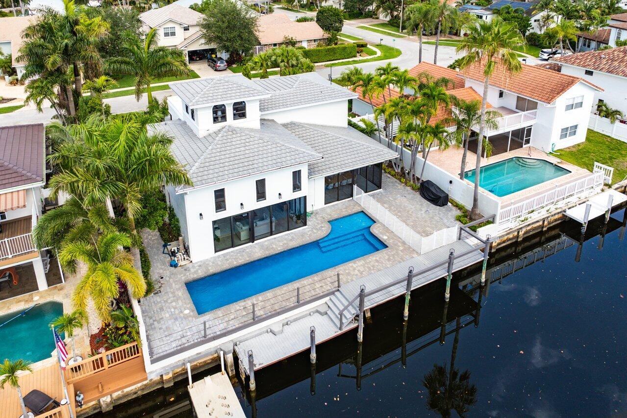 1536 Southwest 5th Avenue Boca Raton, FL 33432 - Photo 2 of 37