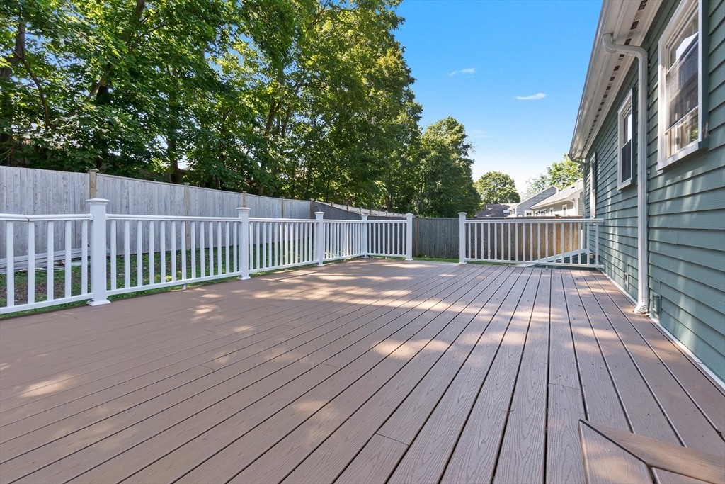 27 May Street Marblehead, MA 01945 - Photo 28 of 34