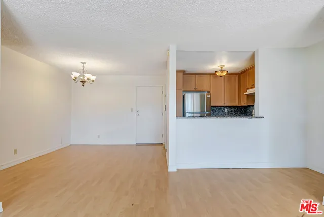 $750,000 | 23901 Civic Center Way, Unit D238, Malibu, CA 90265