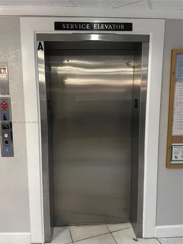 a close view of washer and dryer