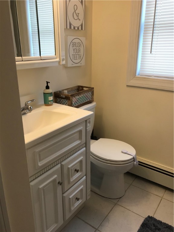 113 Hopkins Hill Road Coventry, RI 02816 - Photo 8 of 16 Gallery Image 8