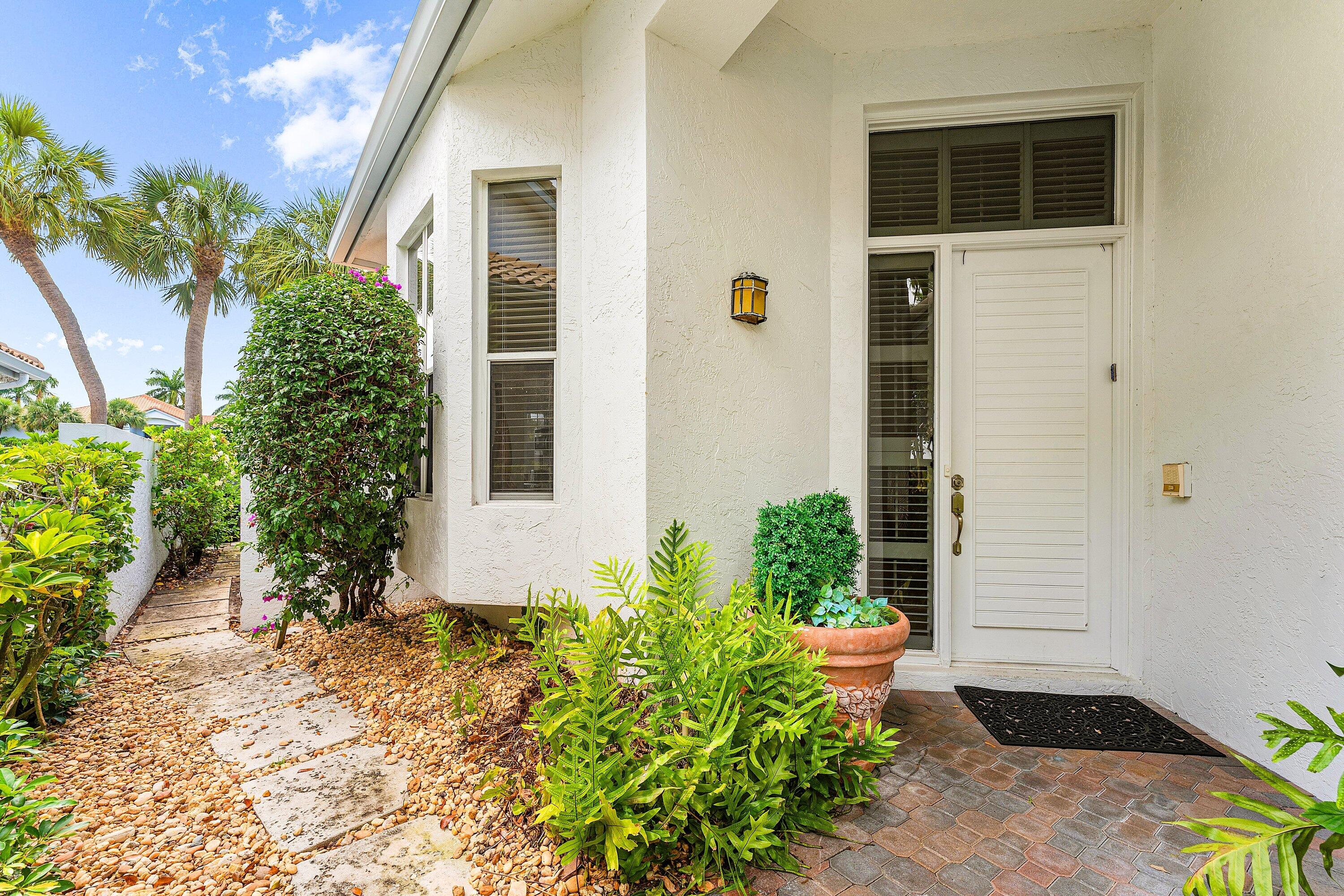 2221 Northwest 62nd Drive Boca Raton, FL 33496 - Photo 8 of 62 004-2221Northwest62ndDrive-BocaRaton-FL-