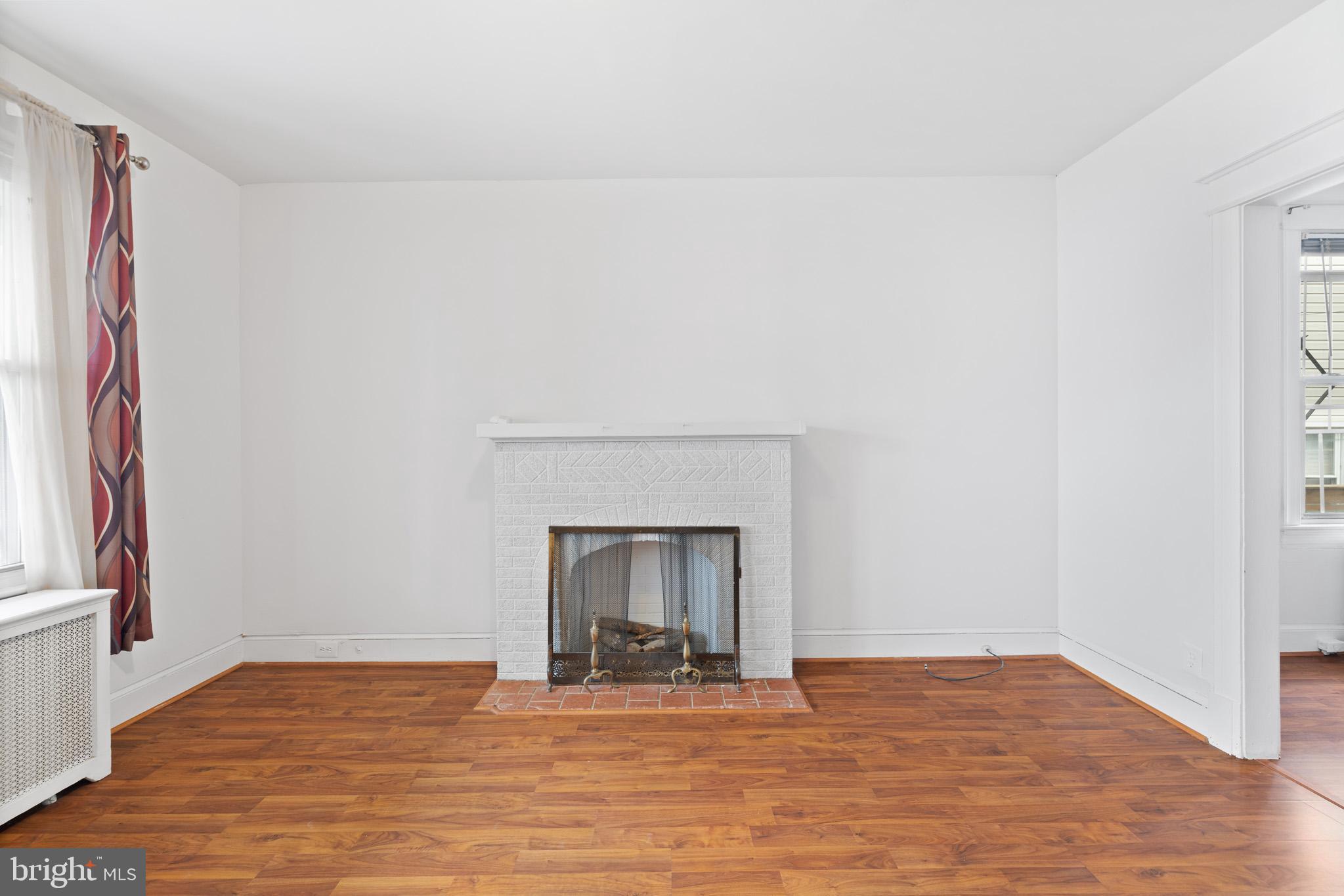 1508 23rd Street Southeast Washington, DC 20020 - Photo 5 of 22 Living Room
