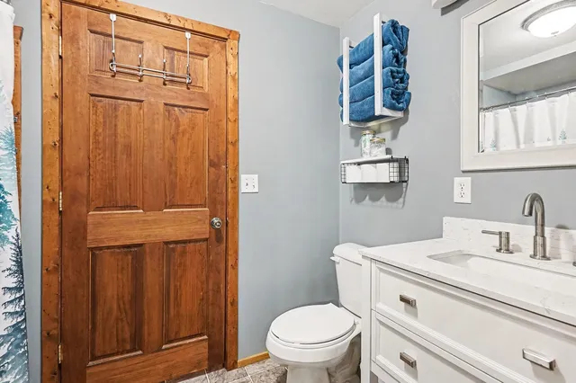 $290,000 | 3921 Laurel Drive, White Cloud, MI 49349