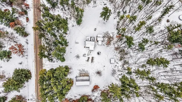 $290,000 | 3921 Laurel Drive, White Cloud, MI 49349