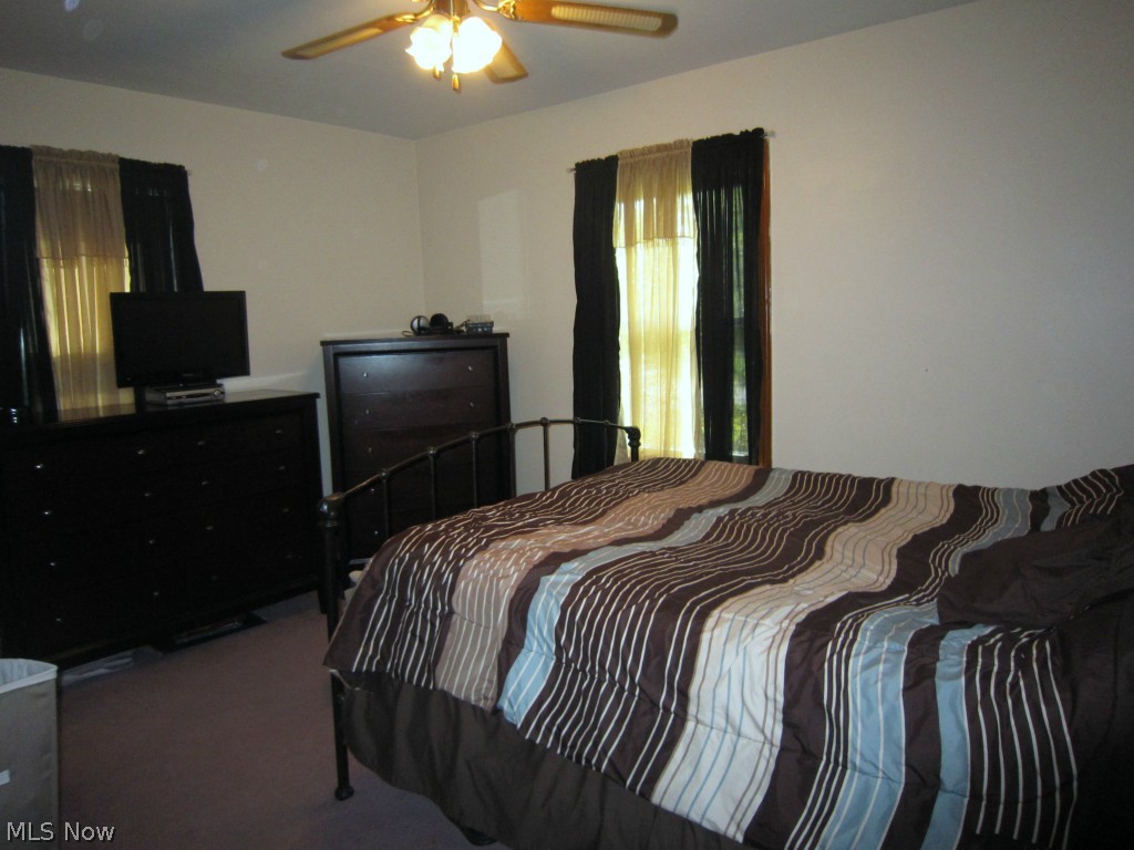 4877 Arbor Road Southwest Canton, OH 44710 - Photo 12 of 18 First floor bedroom is currently being used as the master.