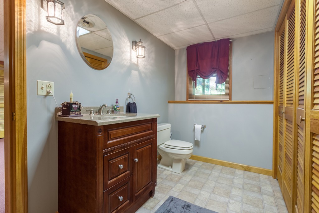 237 Swift Road Northbridge, MA 01588 - Photo 20 of 30