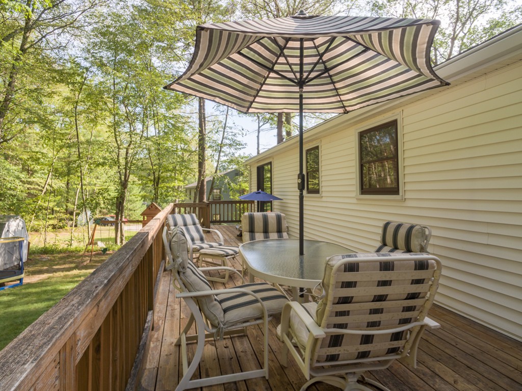 237 Swift Road Northbridge, MA 01588 - Photo 24 of 30