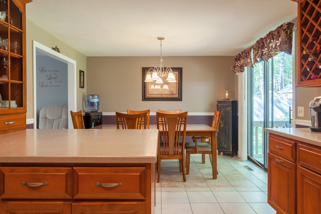 237 Swift Road Northbridge, MA 01588 - Photo 8 of 30