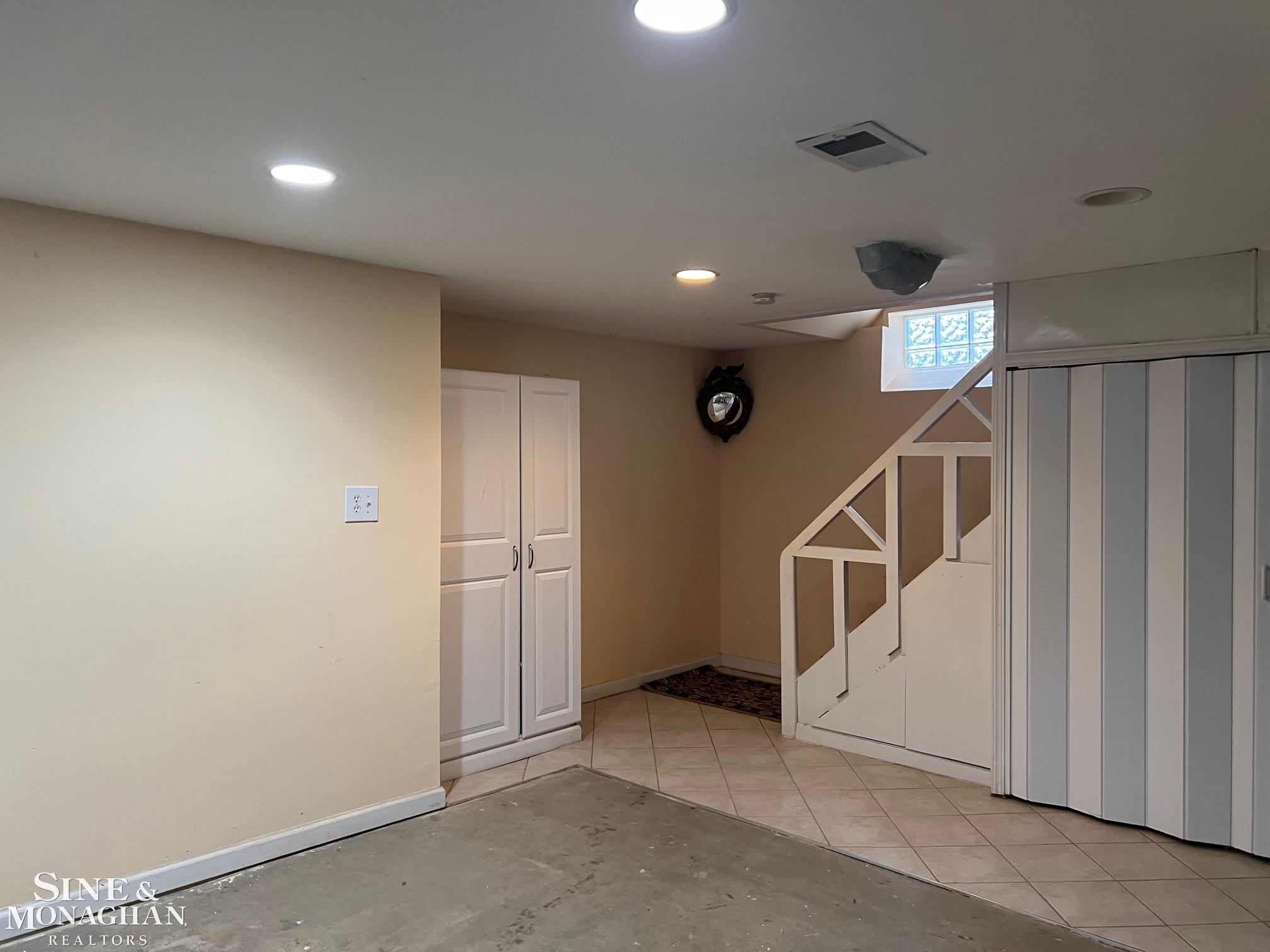 1353 Somerset Avenue Grosse Pointe, MI 48230 - Photo 17 of 22