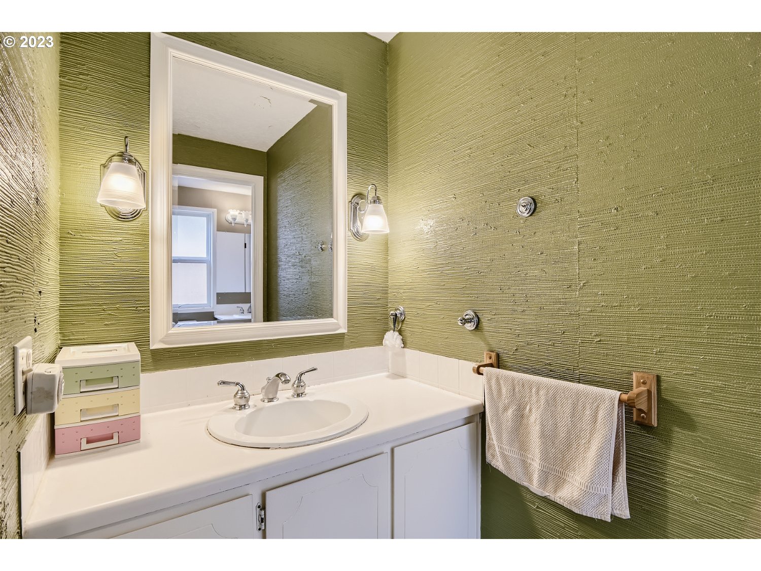 5635 Southwest Glenbrook Road Beaverton, OR 97007 - Photo 23 of 30 Gallery Image 23