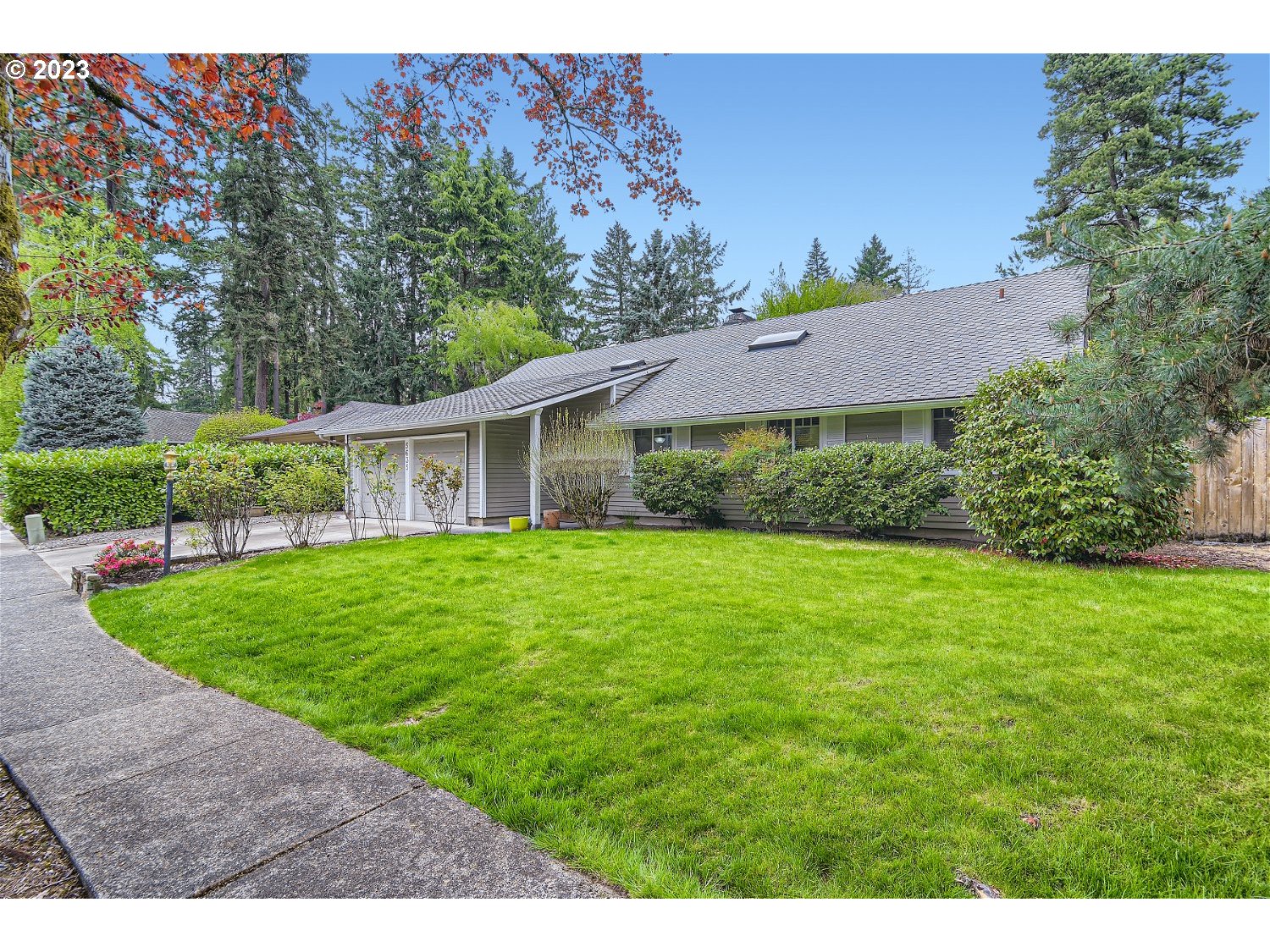 5635 Southwest Glenbrook Road Beaverton, OR 97007 - Photo 3 of 30 Gallery Image 3