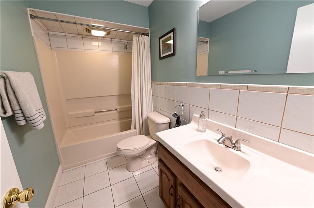 3111 Woodland Road Ambridge, PA 15003 - Photo 12 of 19 Gallery Image 12