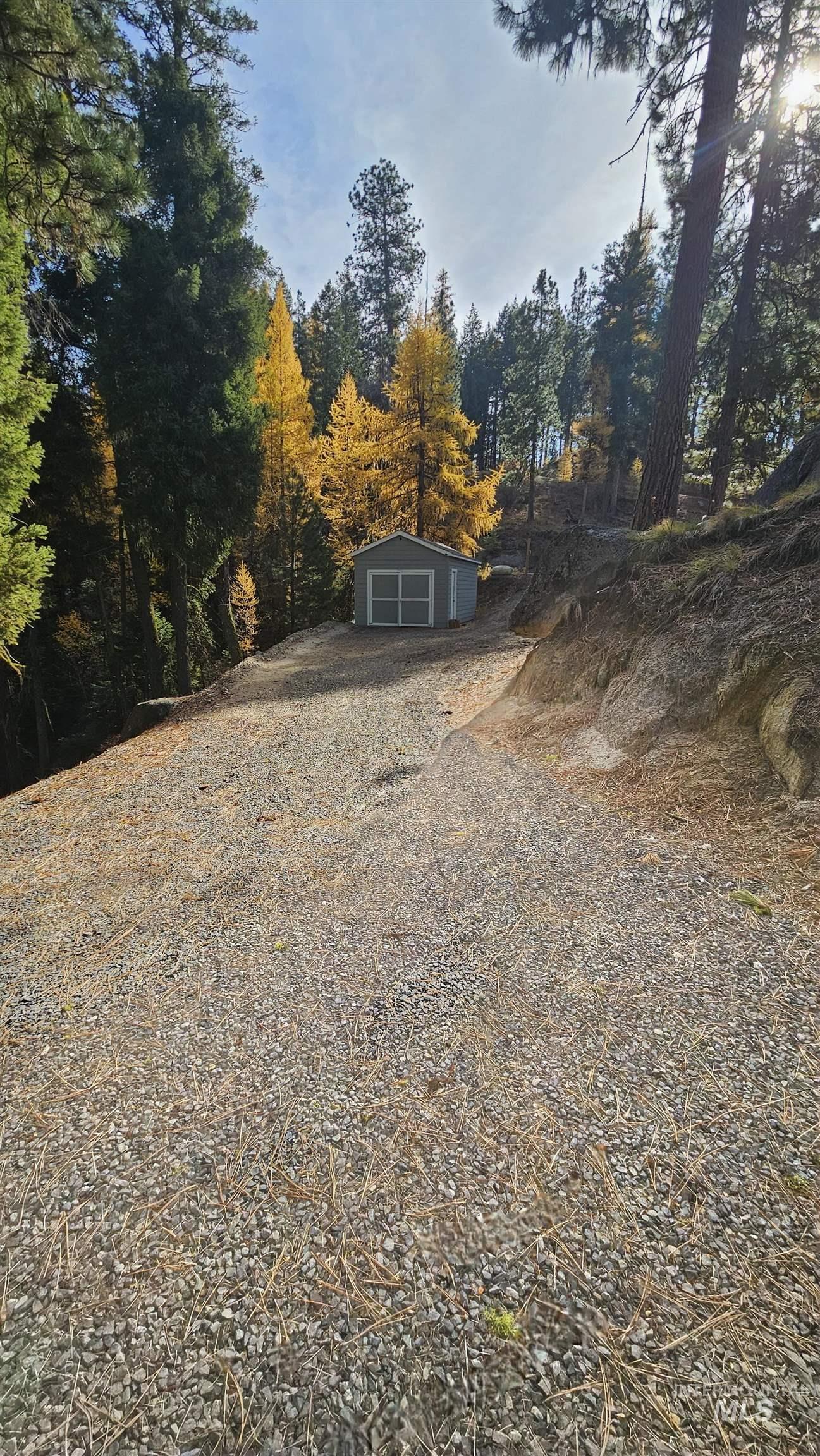 1618 Crown Point Parkway Cascade, ID 83611 - Photo 28 of 47