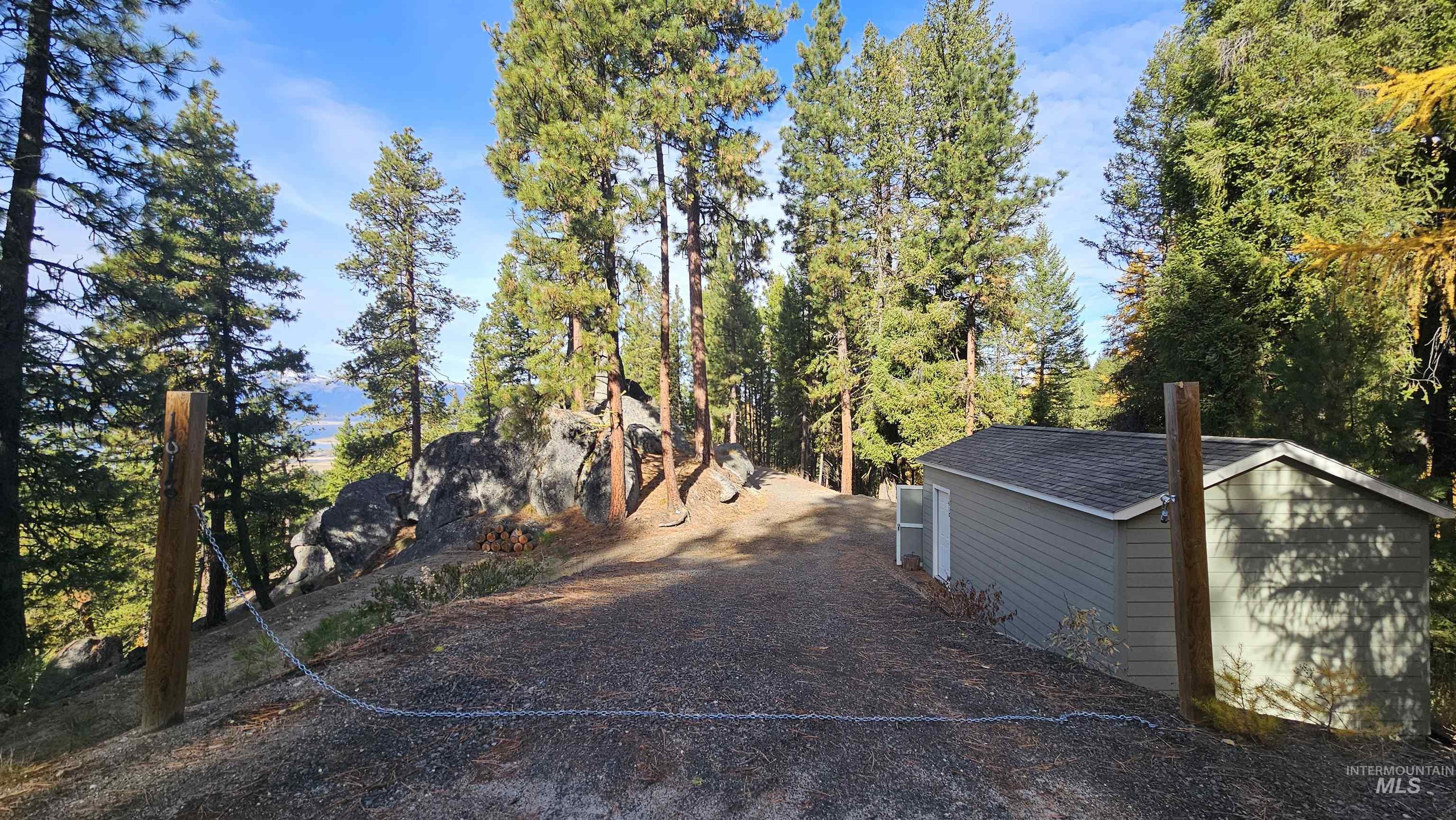 1618 Crown Point Parkway Cascade, ID 83611 - Photo 30 of 47
