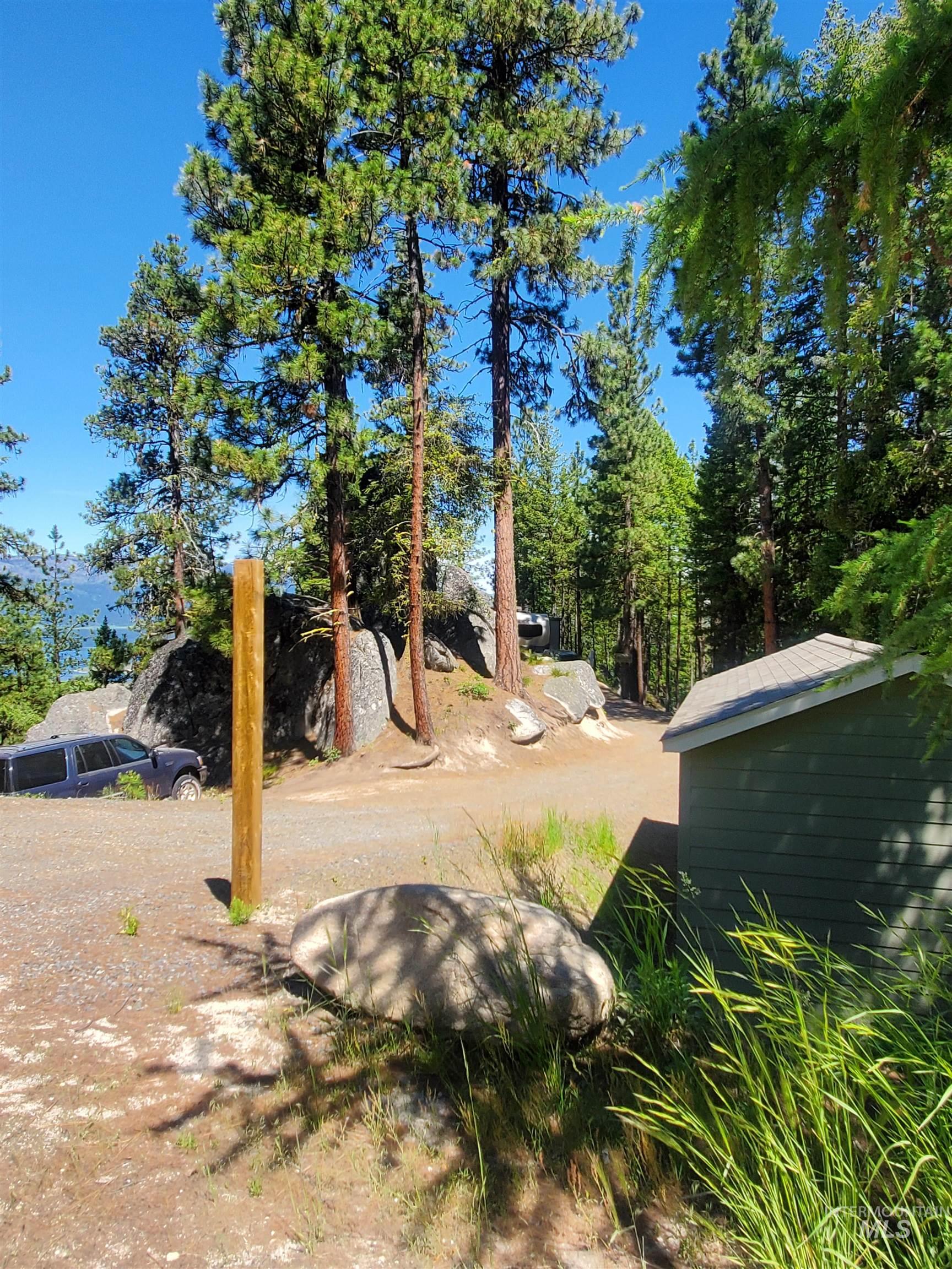 1618 Crown Point Parkway Cascade, ID 83611 - Photo 8 of 47