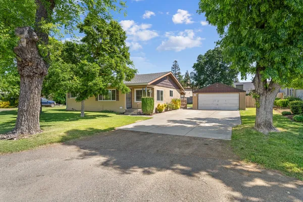 $449,900 | 14109 South Lincoln Way, Galt, CA 95632