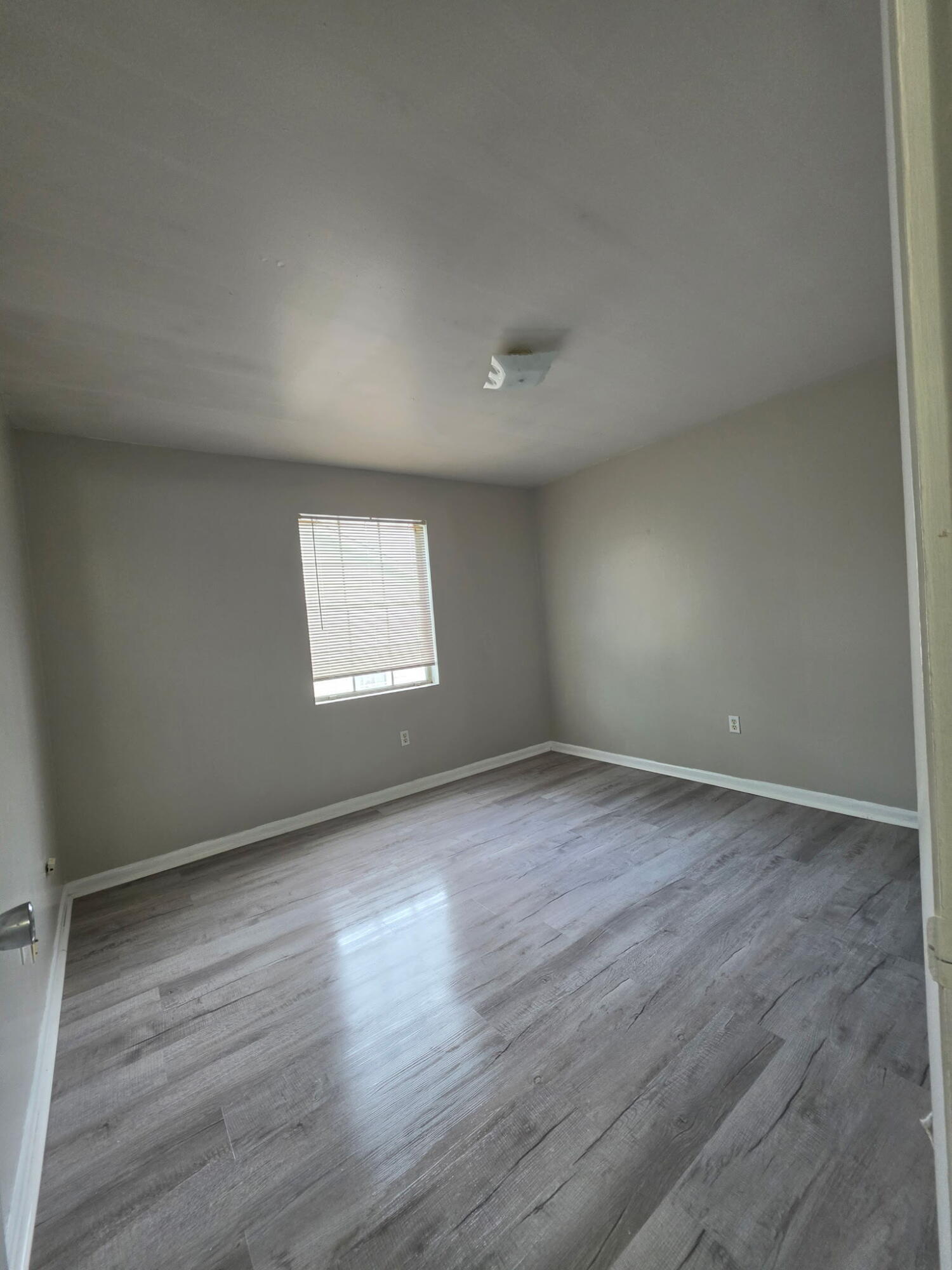 729 Townside Road Southwest, Unit 34 Roanoke, VA 24014 - Photo 4 of 12 3853717686261892823