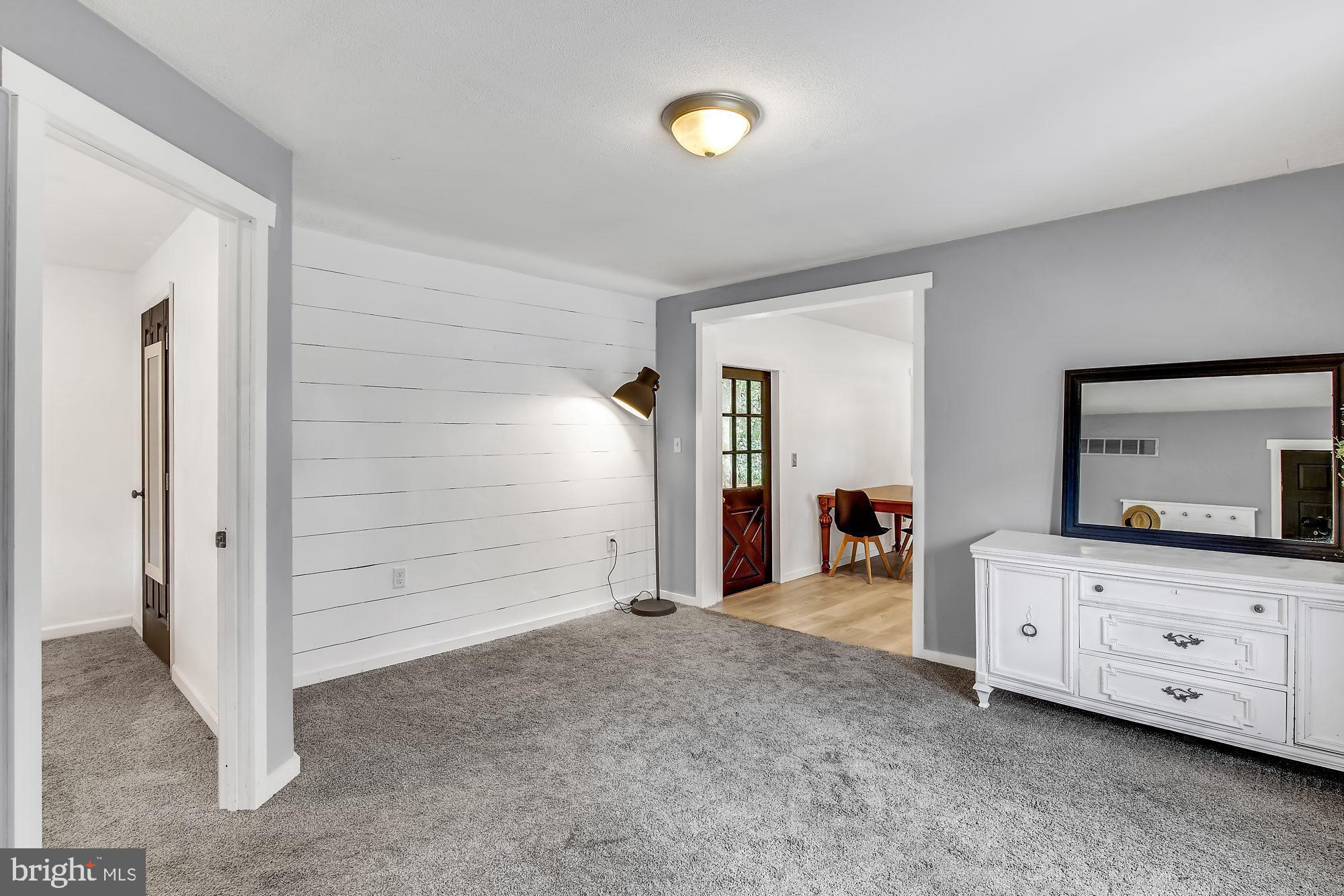 39 Nellies Corner Road Rising Sun, MD 21911 - Photo 4 of 25 Foyer view to kitchen