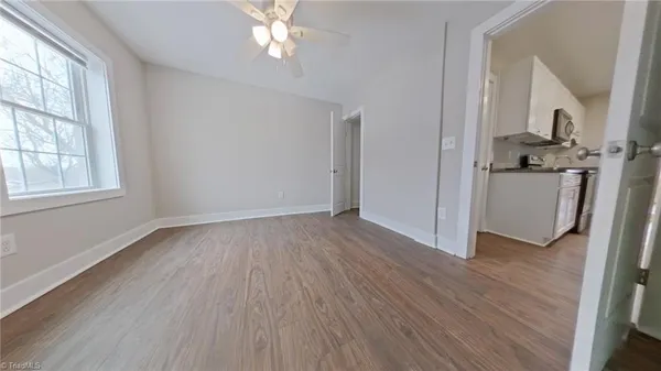 $1,225 | 34 East 4th Street, Lexington, NC 27292