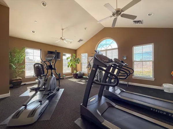 $585,000 | 15330 Huff Way, Brookfield, WI 53005