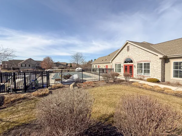 $585,000 | 15330 Huff Way, Brookfield, WI 53005